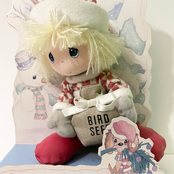 Vintage 1991 Applause Precious Moments Winter Bird Seed Feeding Girl Doll - Picture 5 of 12